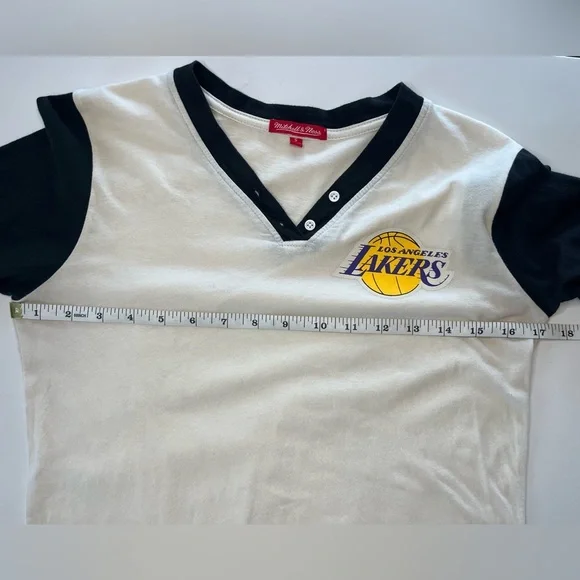 Mitchell & Ness Lakers Black and White Long Sleeve Tee - Picture 7 of 9